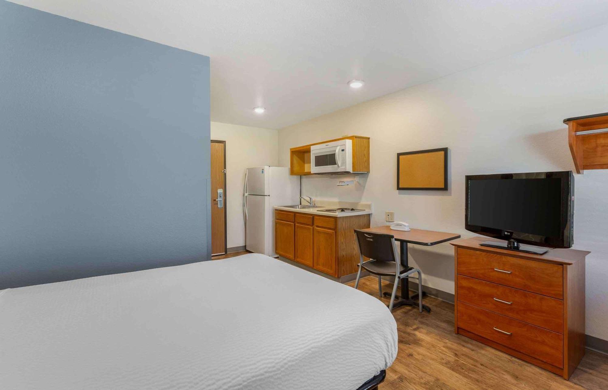 Extended Stay America Select Suites - Akron - South Portage Lakes Eksteriør billede
